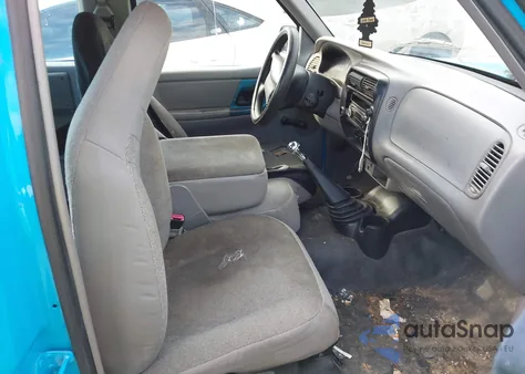 2000 Ford Ranger Xl/Xlt from USA, damaged, VIN 1FTYR14C2YTA49536